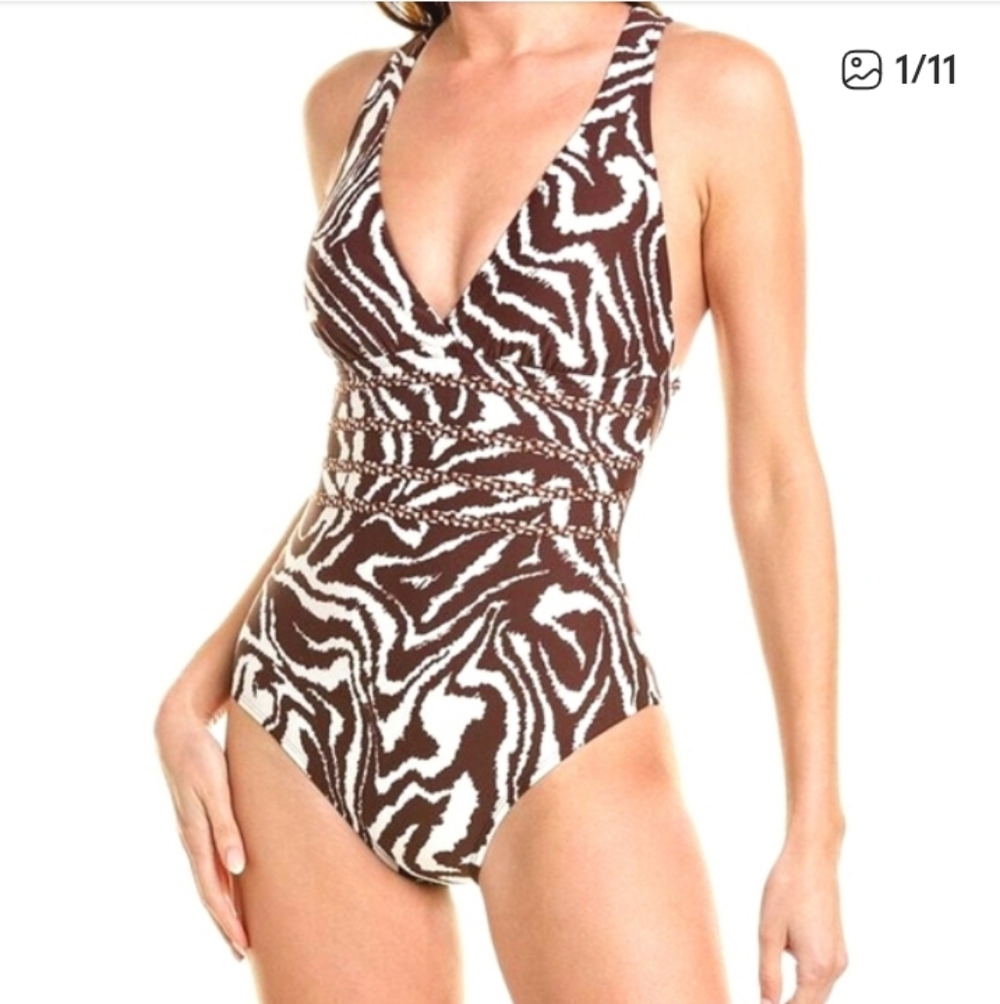 La Blanca Zebra Print One Piece Swimsuit NWT – Size 10 – $130 MSRP
